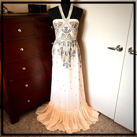 BCBGMaxAzria | Dresses | Bcbg Maxazria Embroidered Metallic Bohemian Party Maxi  Dress | Poshmark
